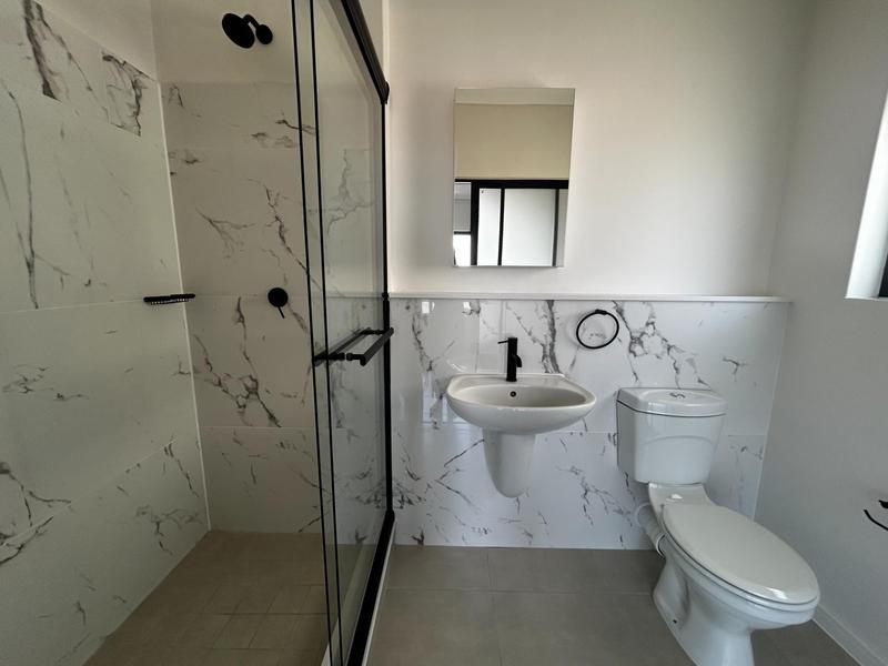 To Let 1 Bedroom Property for Rent in The Huntsman Western Cape